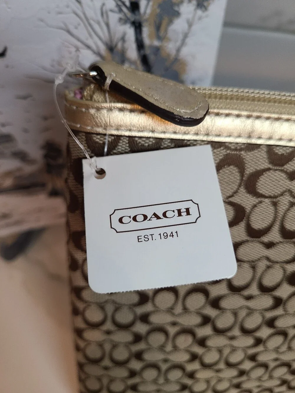 Coach NWT Beige & Brown Signature Tablet Sleeve